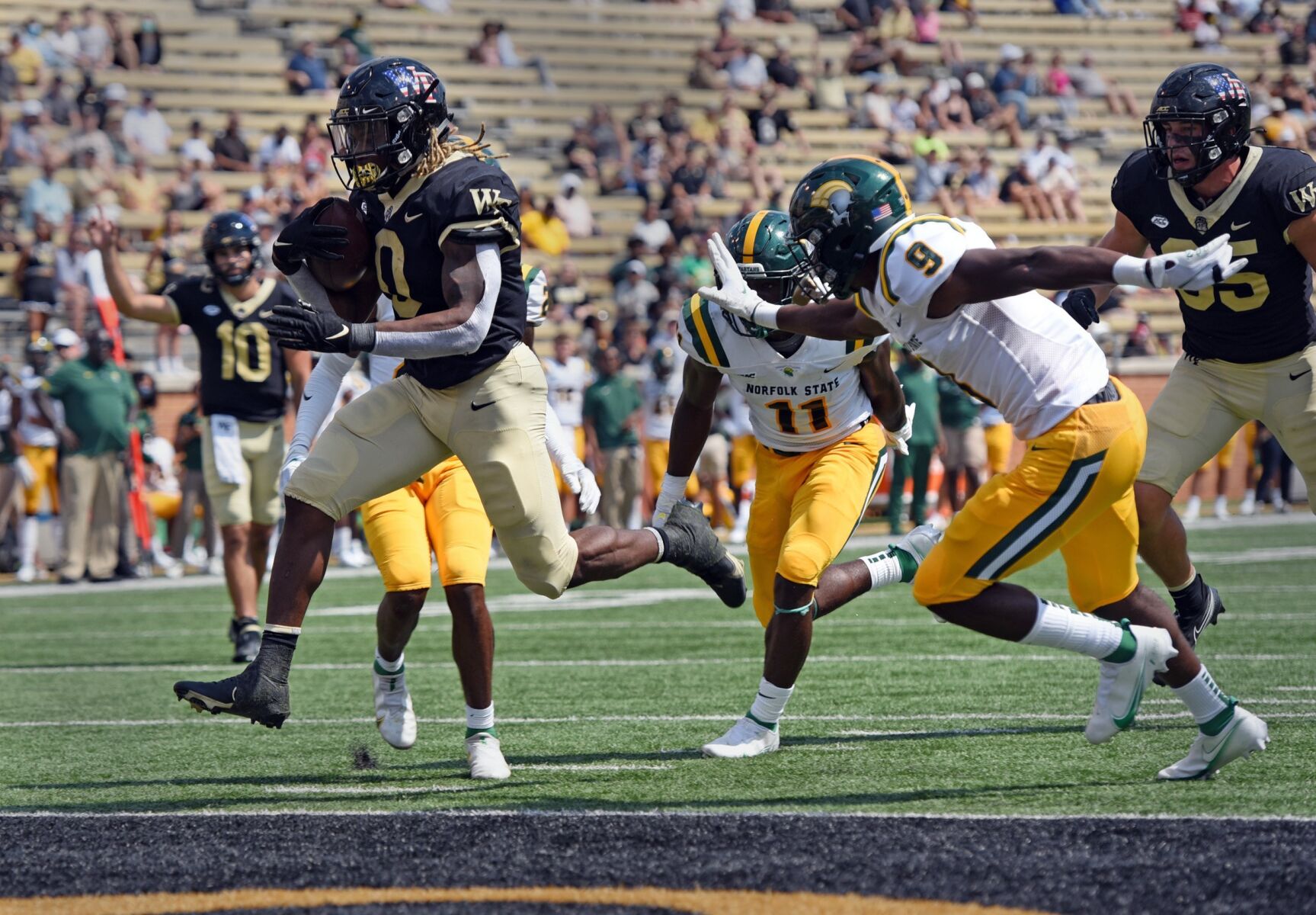 Wake Forest Norfolk State football
